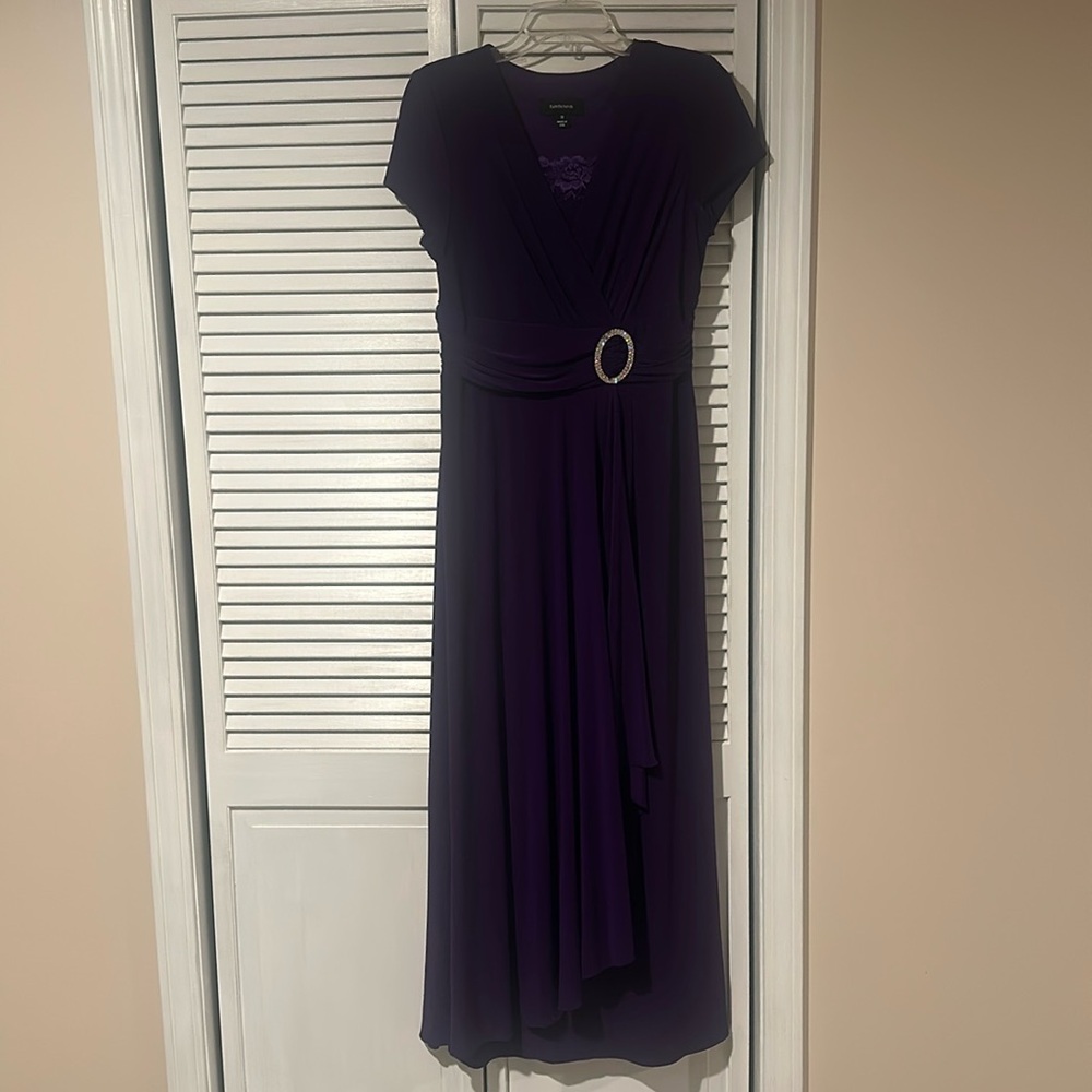 Women’s long formal dress